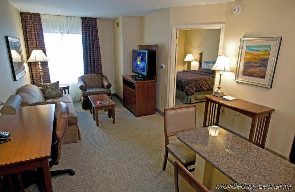 Hawthorn Suites By Wyndham Williamsville Buffalo Airport Extérieur photo